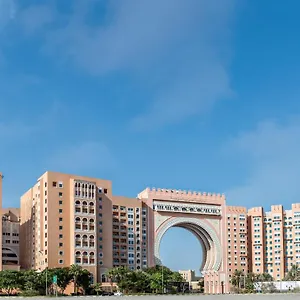 Отель Oaks Ibn Battuta Gate, Дубай