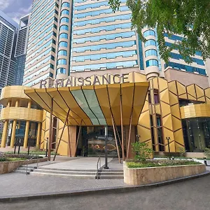 Hotel Renaissance & Convention Centre *****